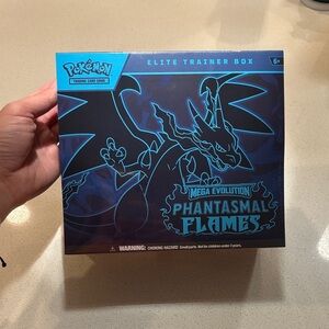 Pokemon Mega Evolution Phantasmal Flames Elite Trainer Box